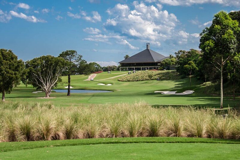 Aplicación de agentes humectantes a través del sistema de riego en el Australian Golf Club